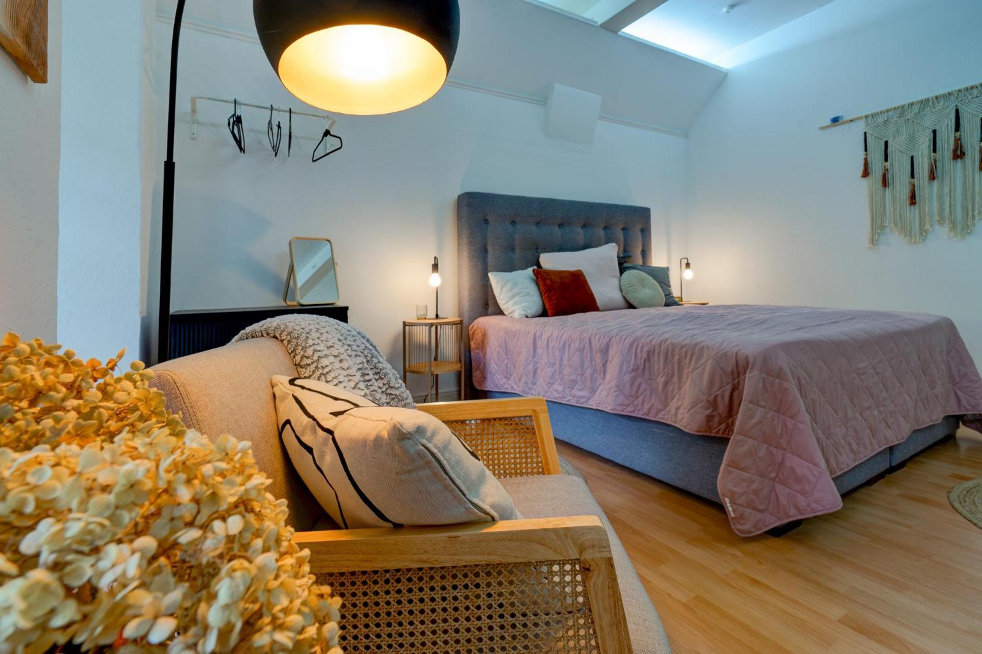 Apartment Mit 2 Schlafzimmern Am Bergpark Wilhelmshoehe Касел Екстериор снимка