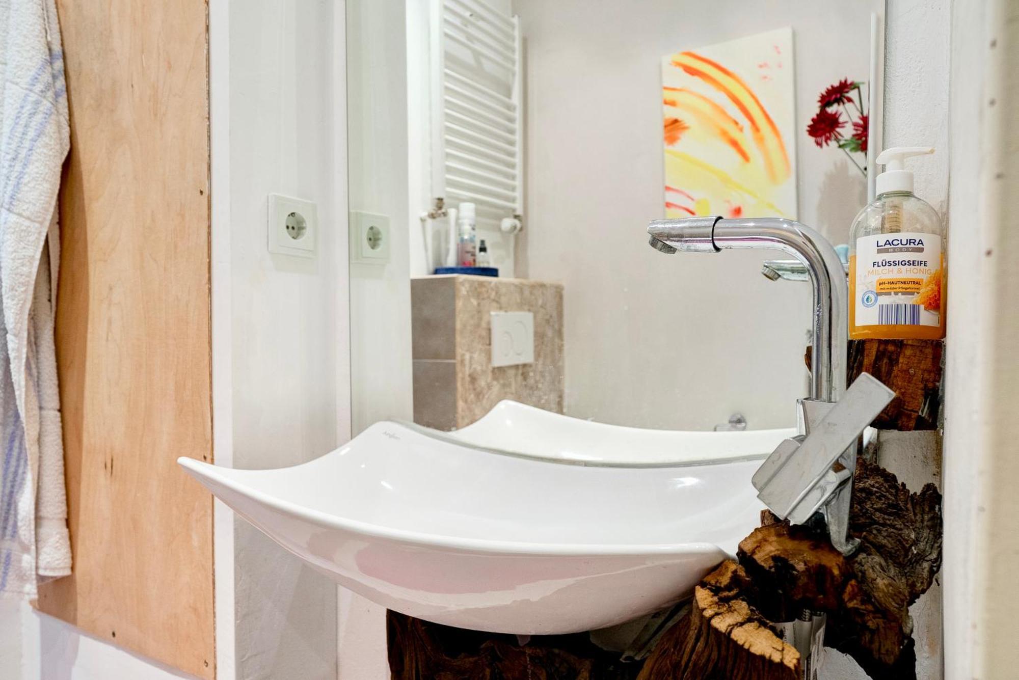 Apartment Mit 2 Schlafzimmern Am Bergpark Wilhelmshoehe Касел Екстериор снимка
